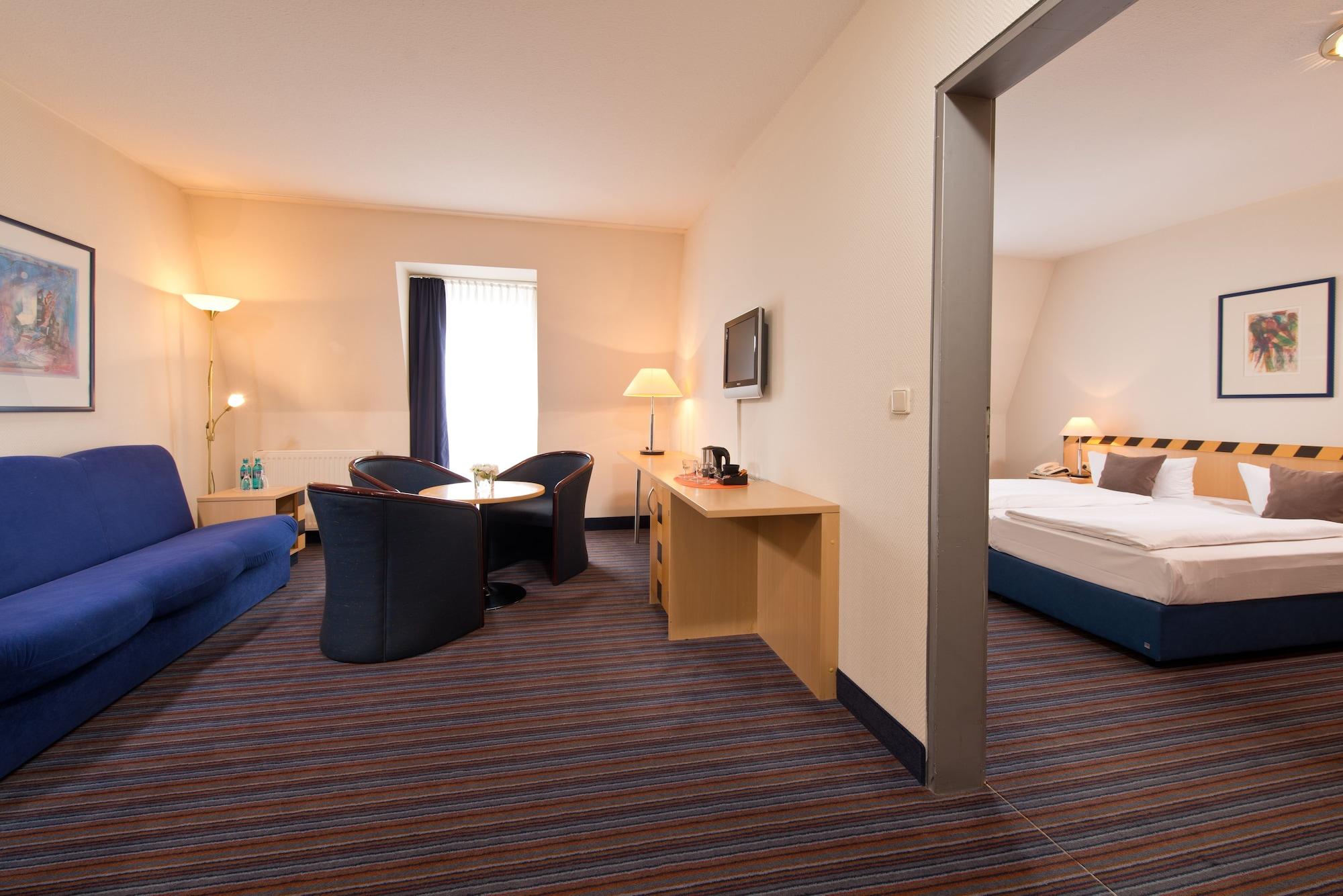 Achat Hotel Dresden Elbufer Ngoại thất bức ảnh