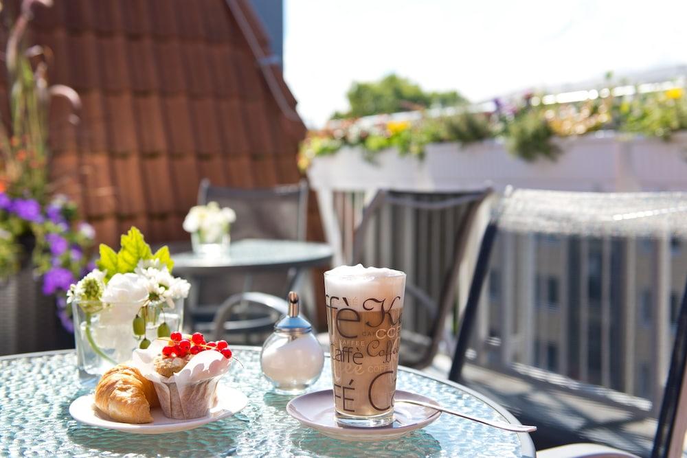 Achat Hotel Dresden Elbufer Ngoại thất bức ảnh