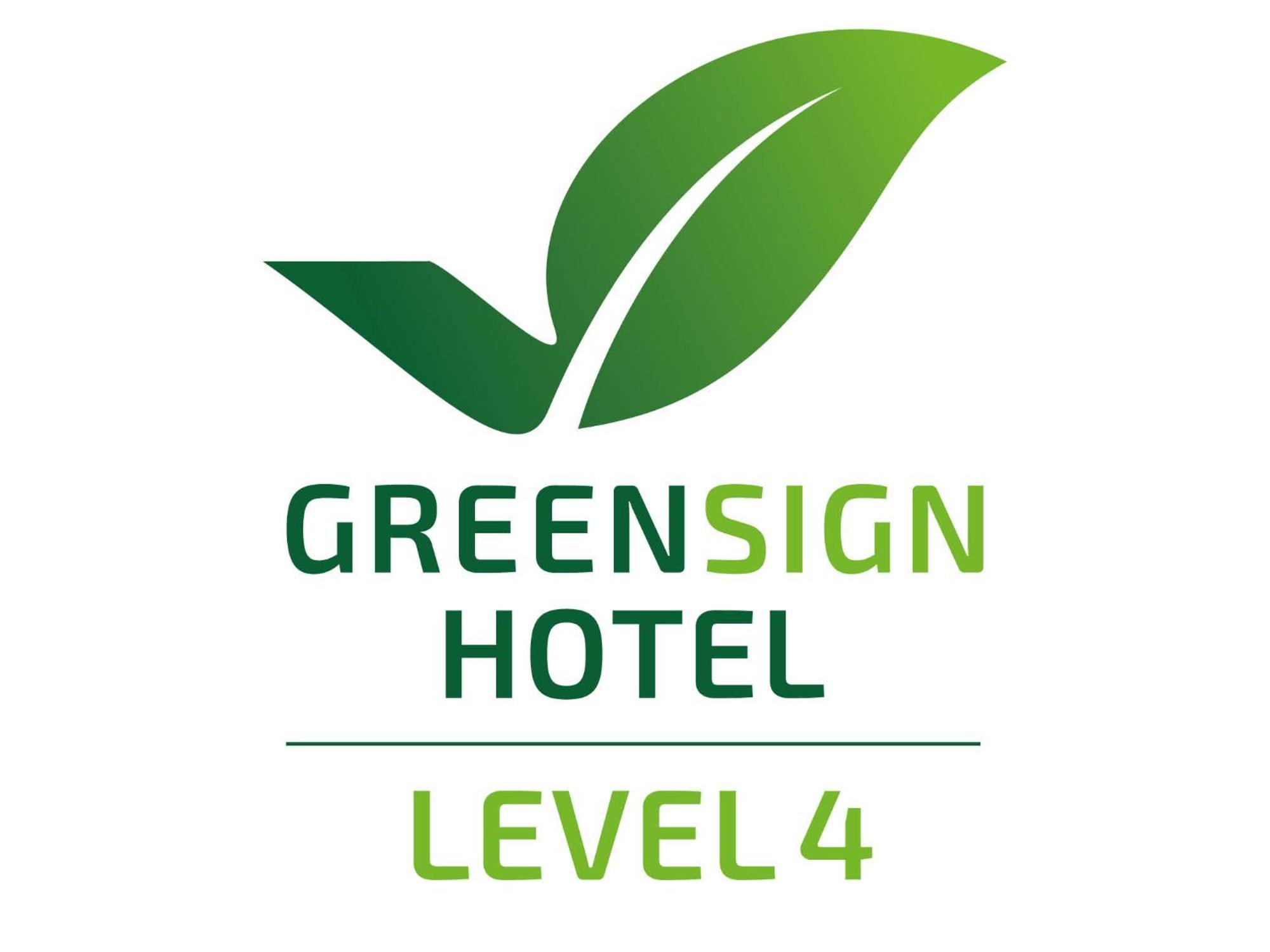 Achat Hotel Dresden Elbufer Ngoại thất bức ảnh