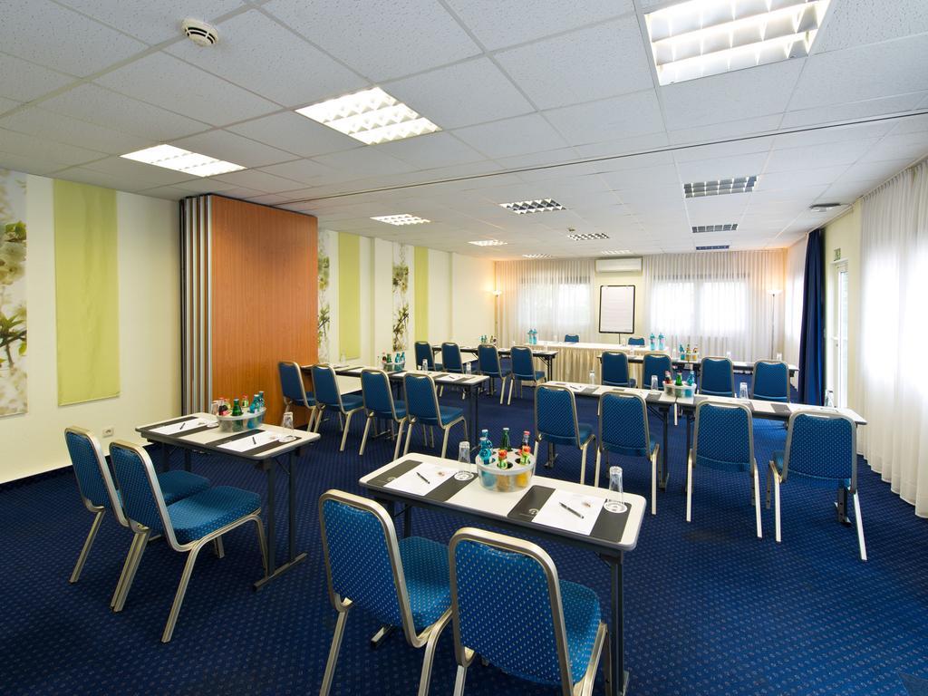 Achat Hotel Dresden Elbufer Ngoại thất bức ảnh