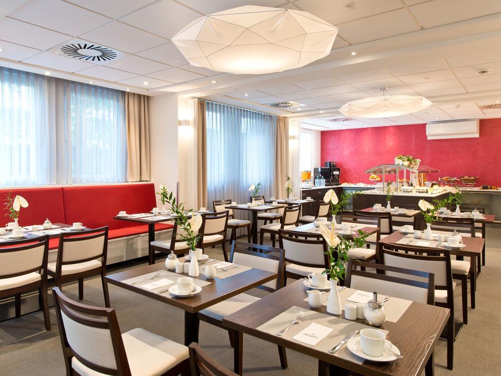 Achat Hotel Dresden Elbufer Ngoại thất bức ảnh